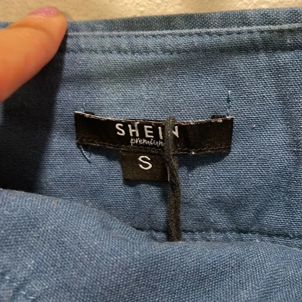 SHEIN woman’s dark blue palazzo pants - Picture 8 of 9